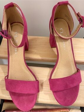 CL by Laundry Fuchsia Open-Toe Block Heel Sandals with Ankle Strap